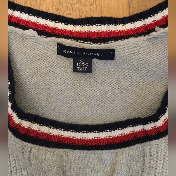 Tommy Hilfiger Gray Crewneck Long Dress Sweater - Picture 2 of 4